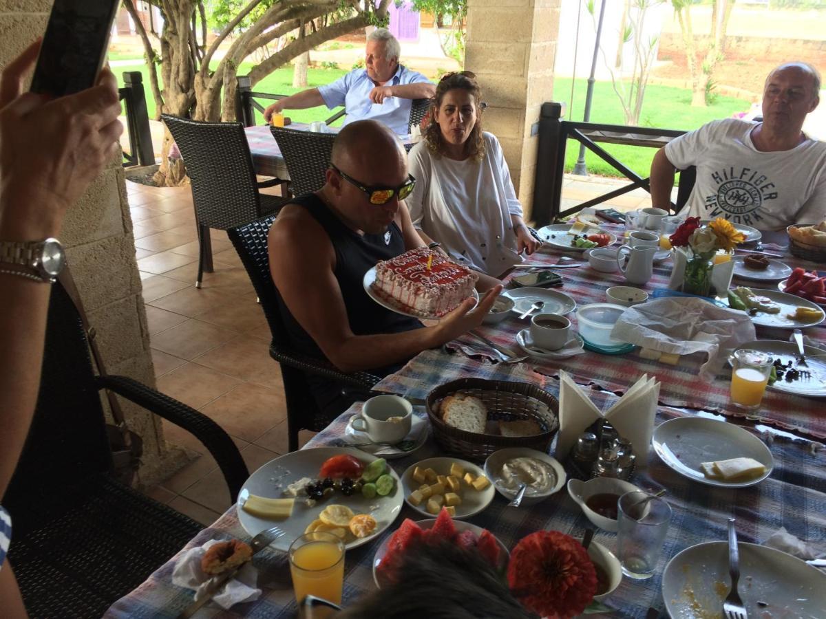 Villa Lembos Hotel Karpaz Rizokarpaso Luaran gambar